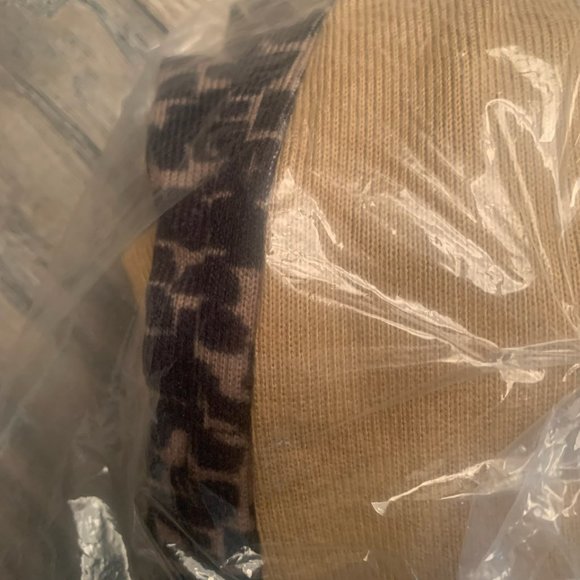 NWT RHONDA SHEAR KNIT LOUNGE PANTS SUNTAN W/ANIMAL PRINT LARGE - Picture 4 of 4